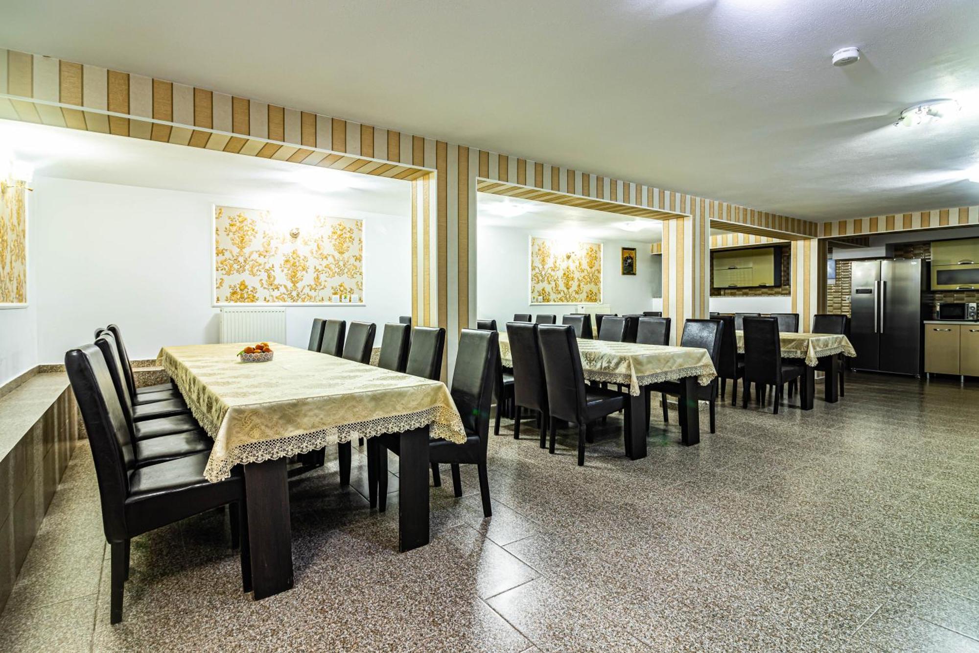 Guest house Pensiunea Mihaela-transalpina 3*
