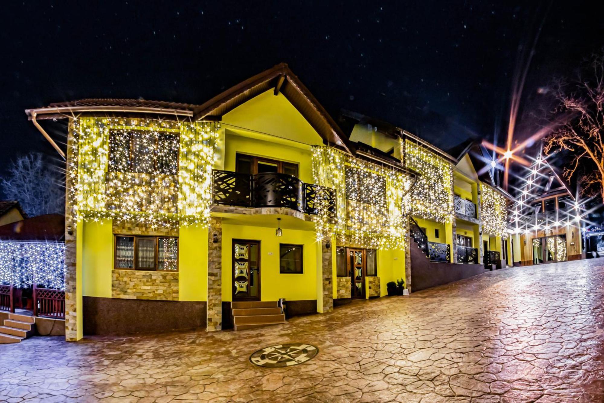 Guest house Pensiunea Mihaela-transalpina 3*
